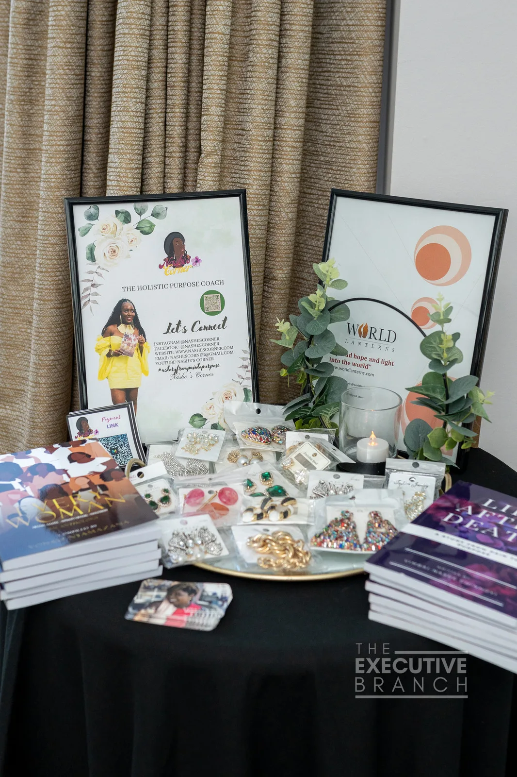 Branded table setting at the Executive Brunch